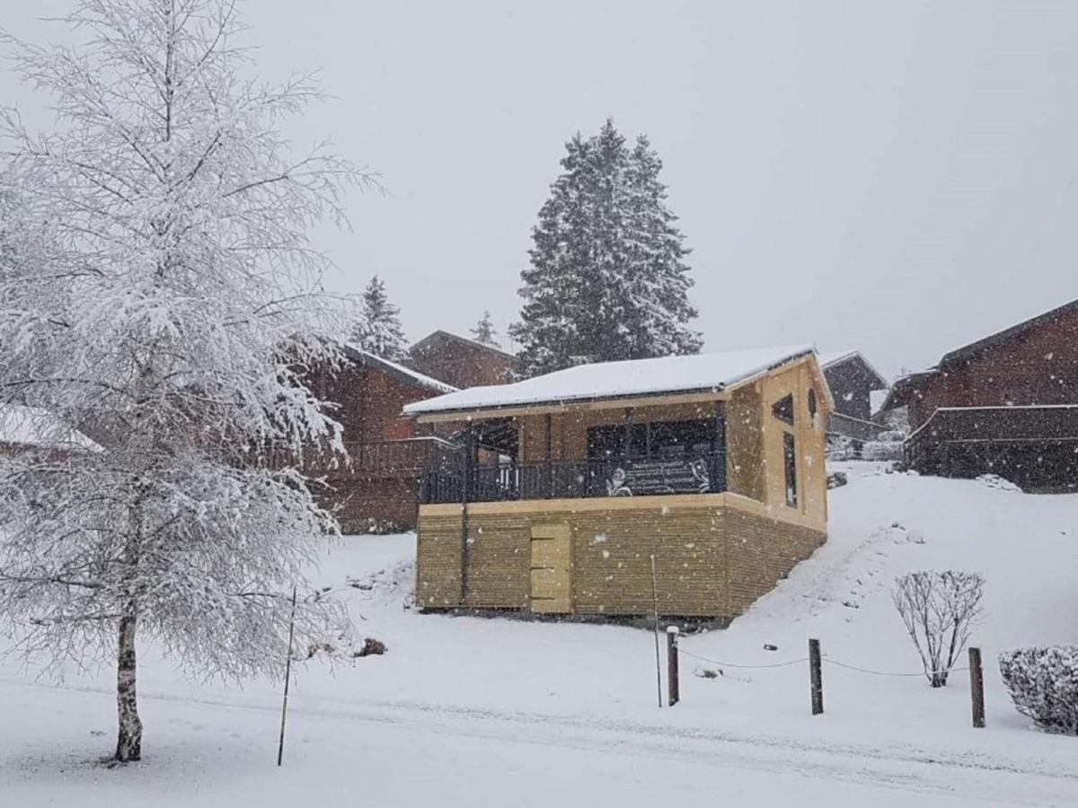 Chalet In Saint Laurent On A Slope Buitenkant foto