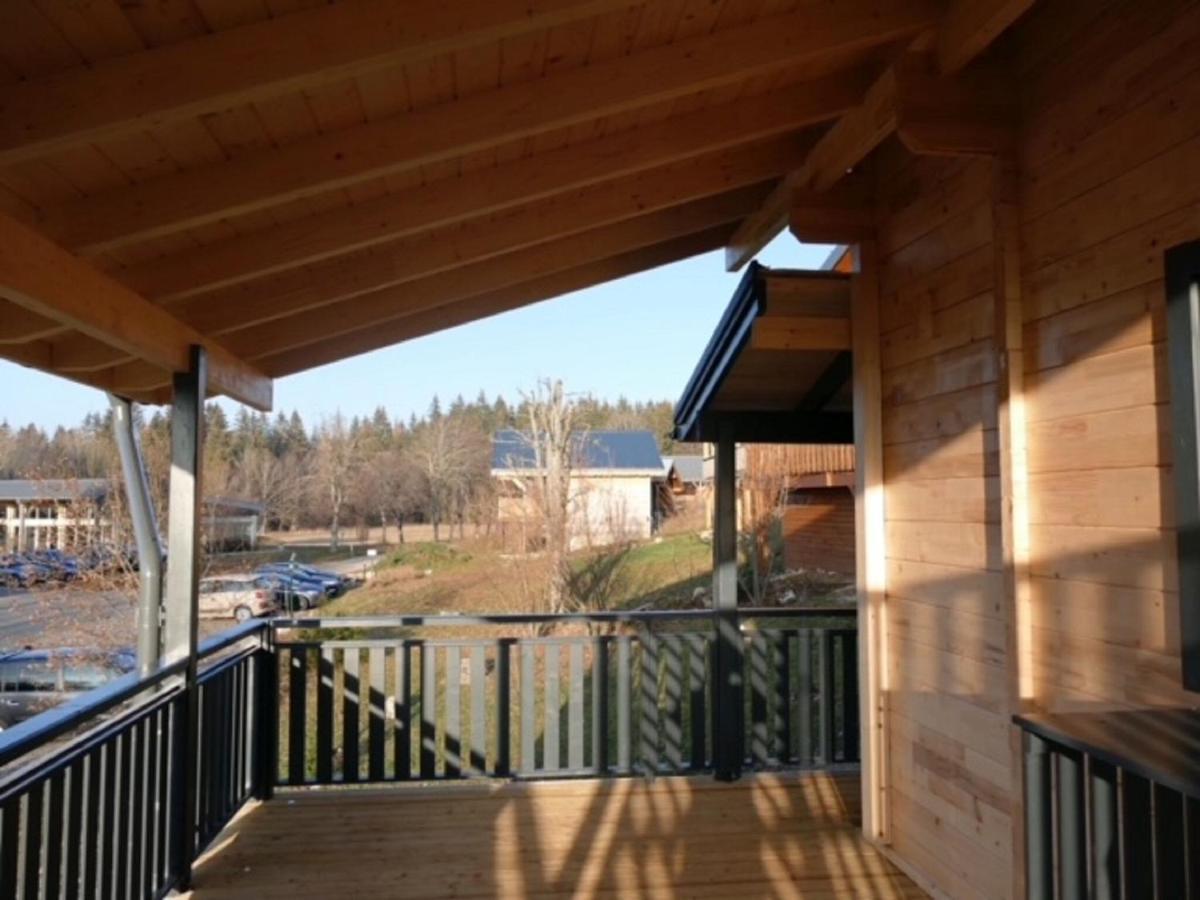 Chalet In Saint Laurent On A Slope Buitenkant foto